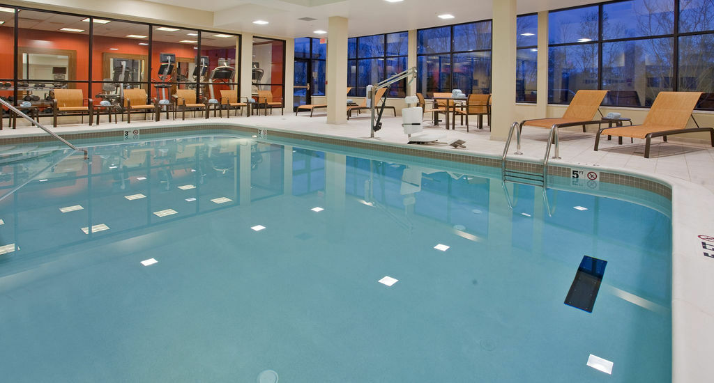 Courtyard By Marriott Pittsburgh North/Cranberry Woods Hotel Cranberry Township Eksteriør billede
